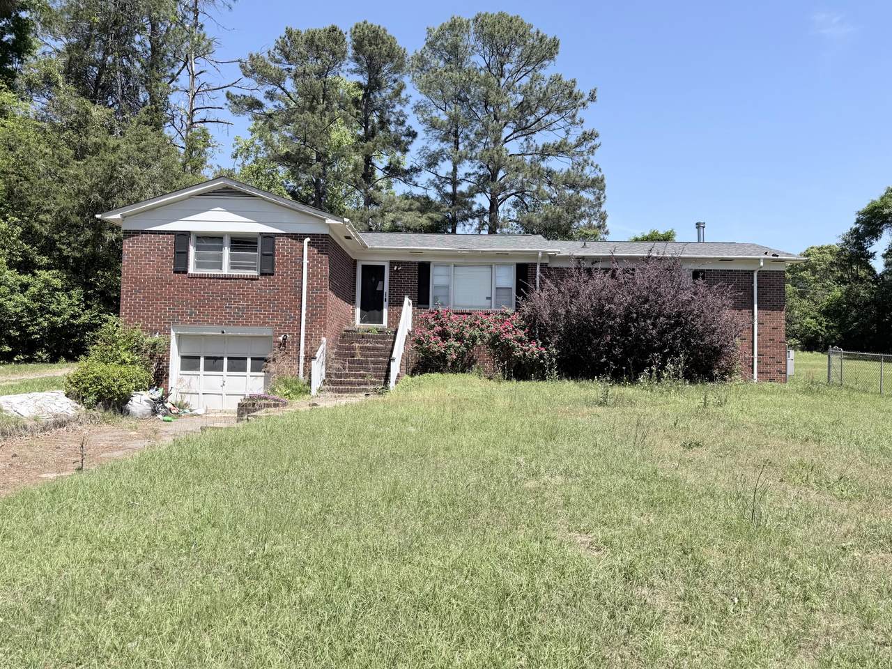 311 2nd Street - Photo 1