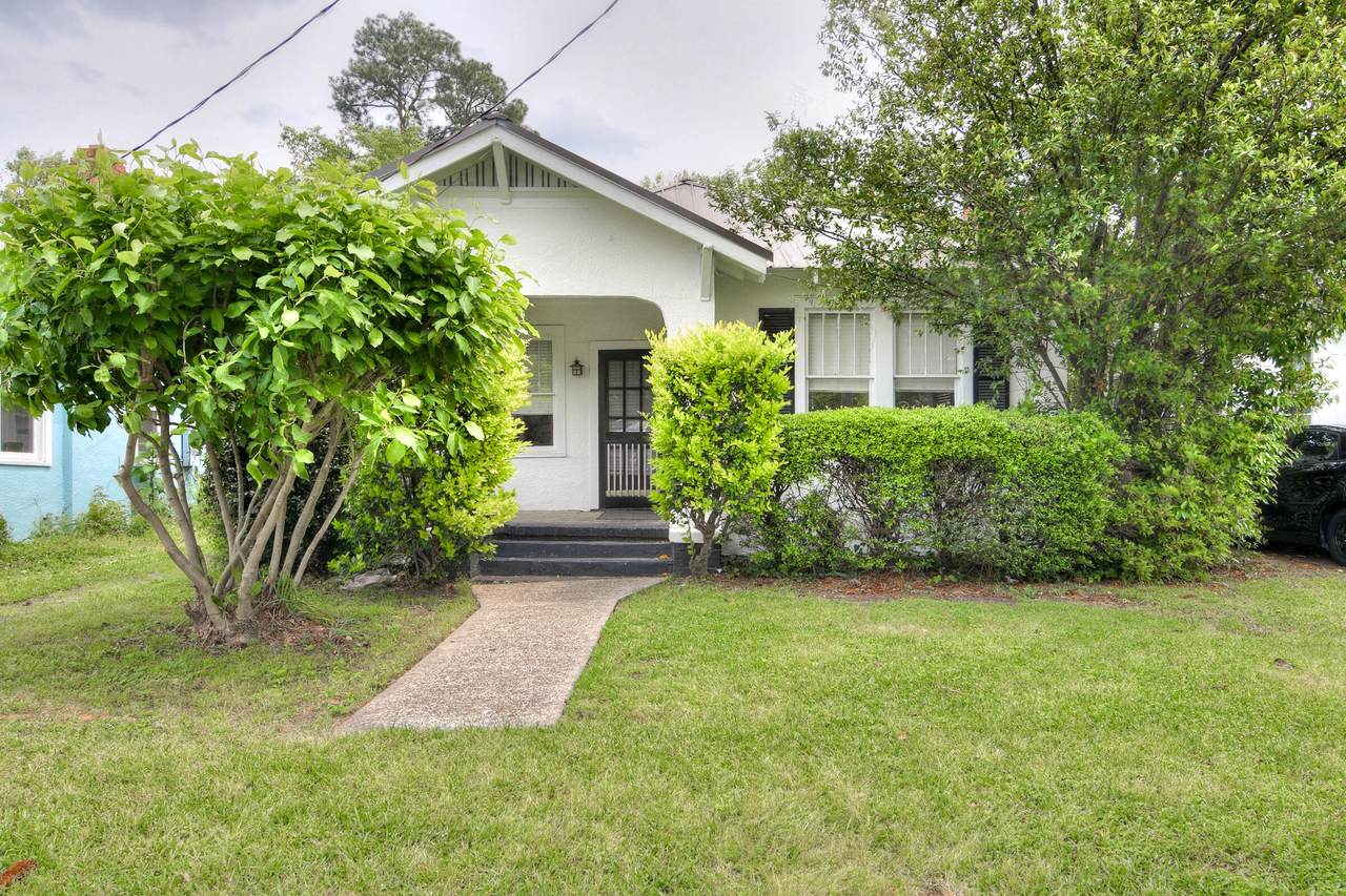 934 Murphy Street - Photo 1