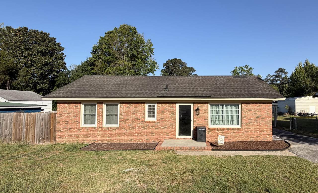665 Reynolds Road - Photo 1