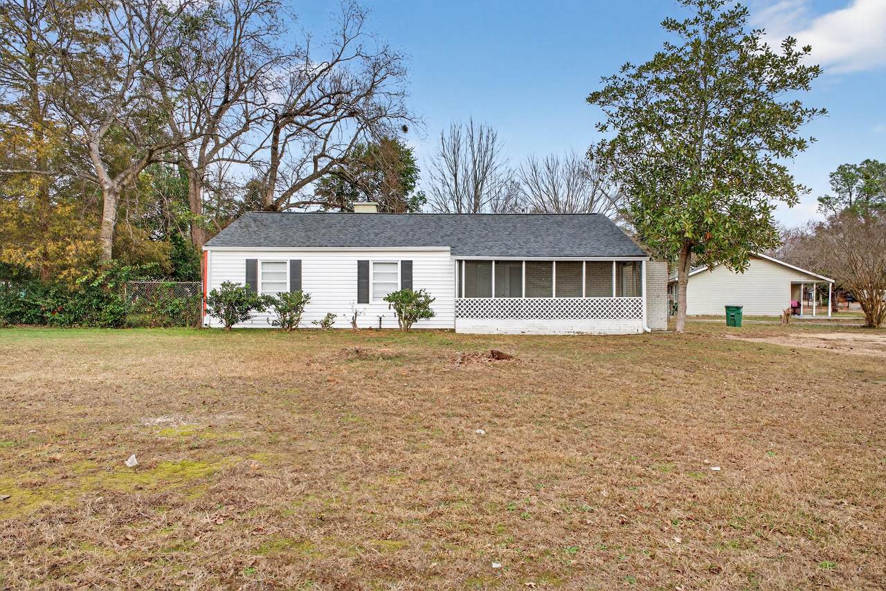 1111 Alderman Street - Photo 1