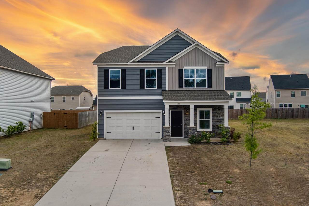 481 Geranium Street - Photo 1
