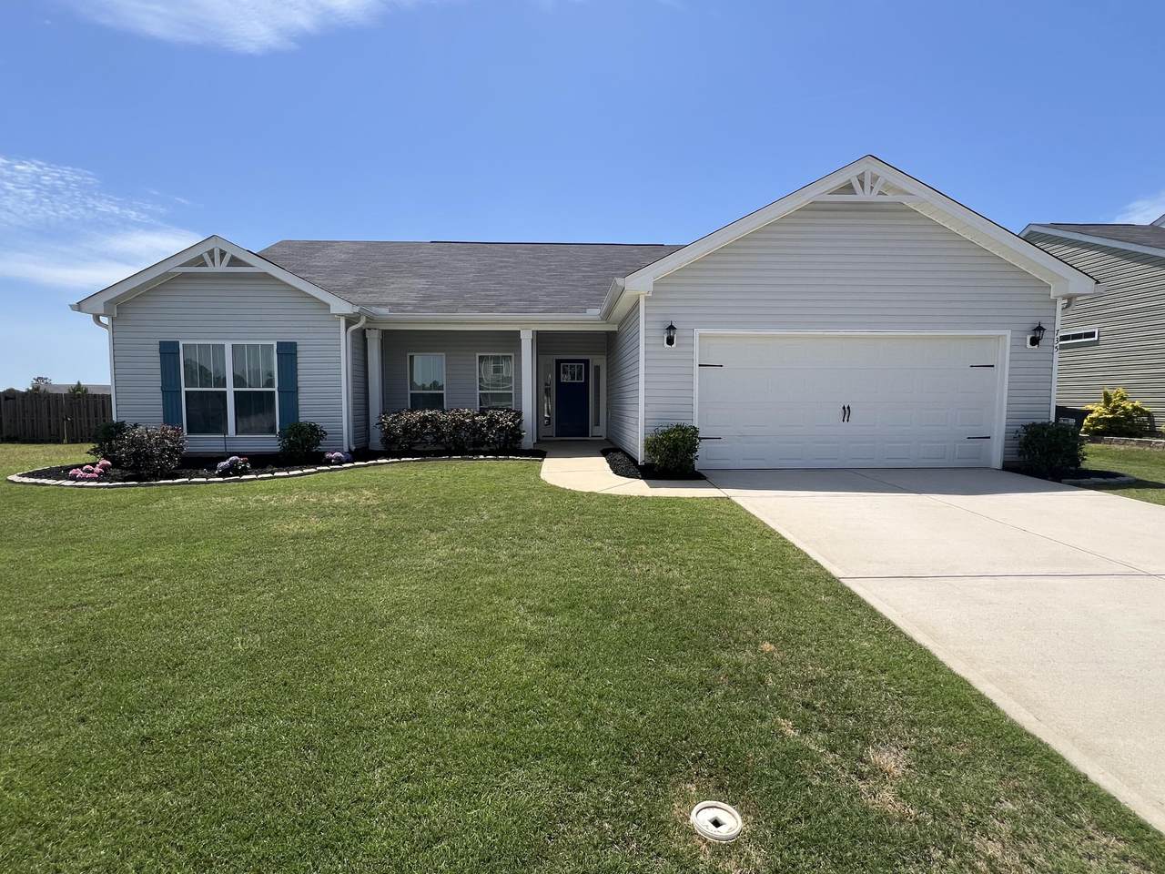 735 Viburnum Court - Photo 1