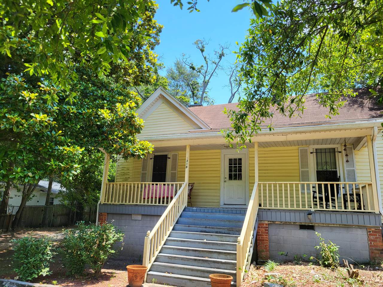 318 Chesterfield Street - Photo 1
