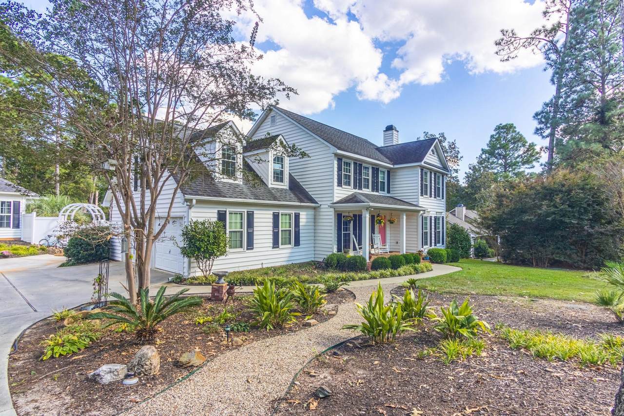 225 Cheltenham Drive - Photo 1