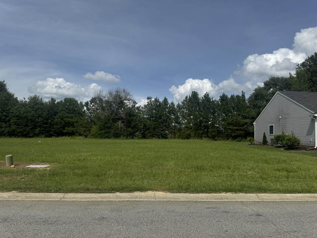 115 Orchard Circle - Photo 1