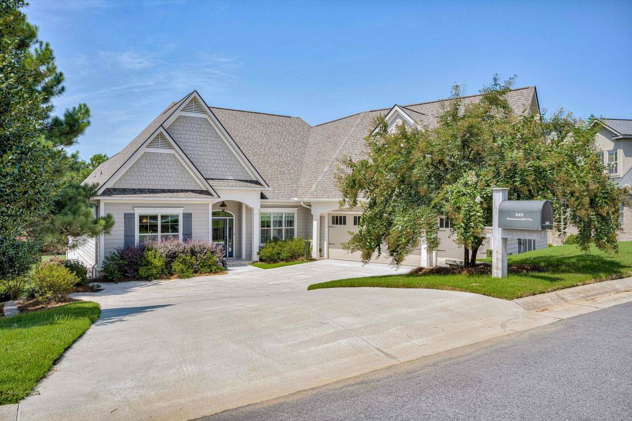 249 Commonwealth Way - Photo 1