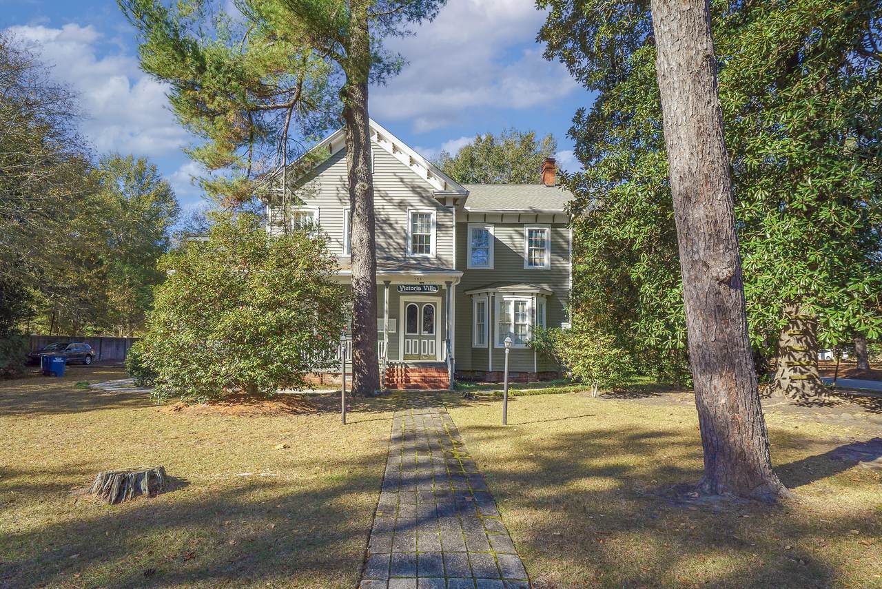 105 Florence Street - Photo 1