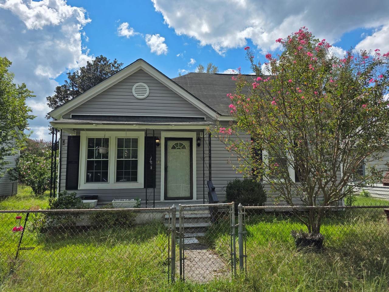 218 Railroad Street - Photo 1