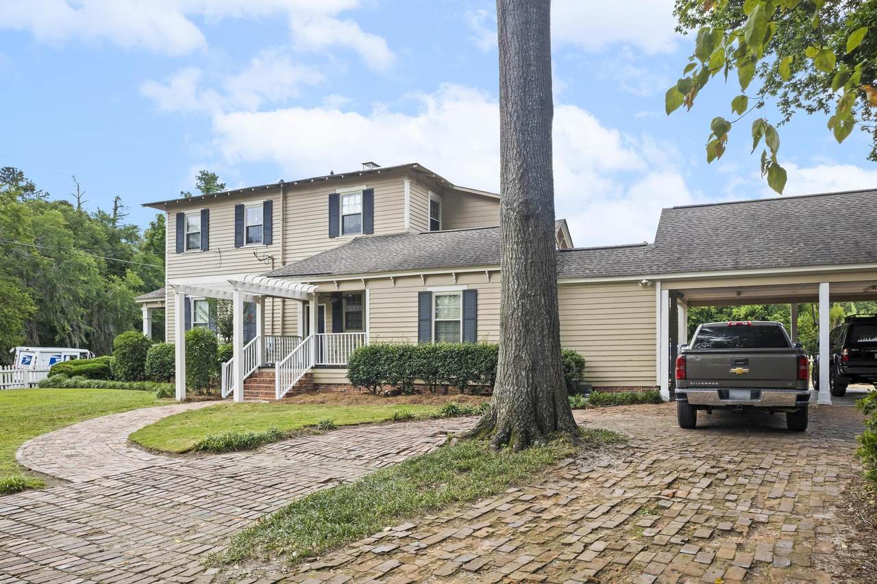 260 Allen Street - Photo 1