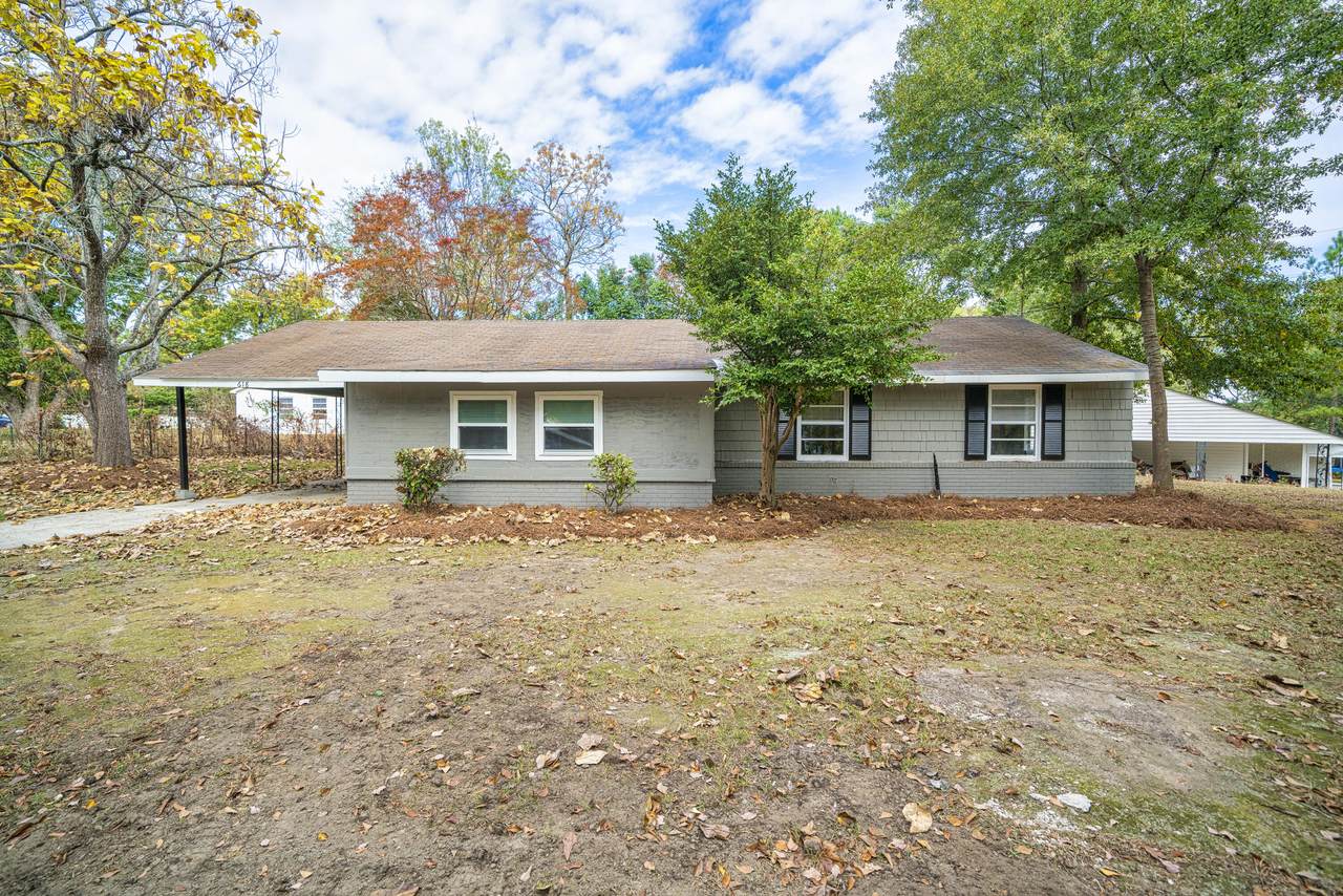 618 Yates Street - Photo 1