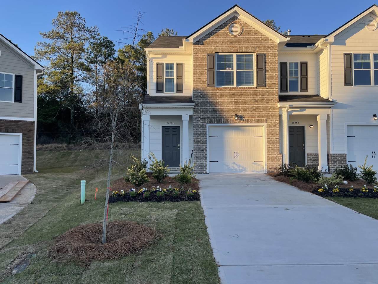 898 Quaint Parish Circle - Photo 1