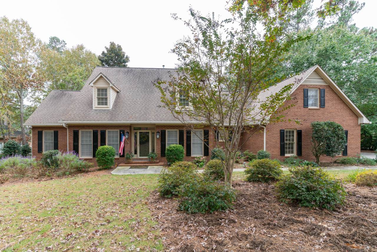 300 Willow Lake Court - Photo 1