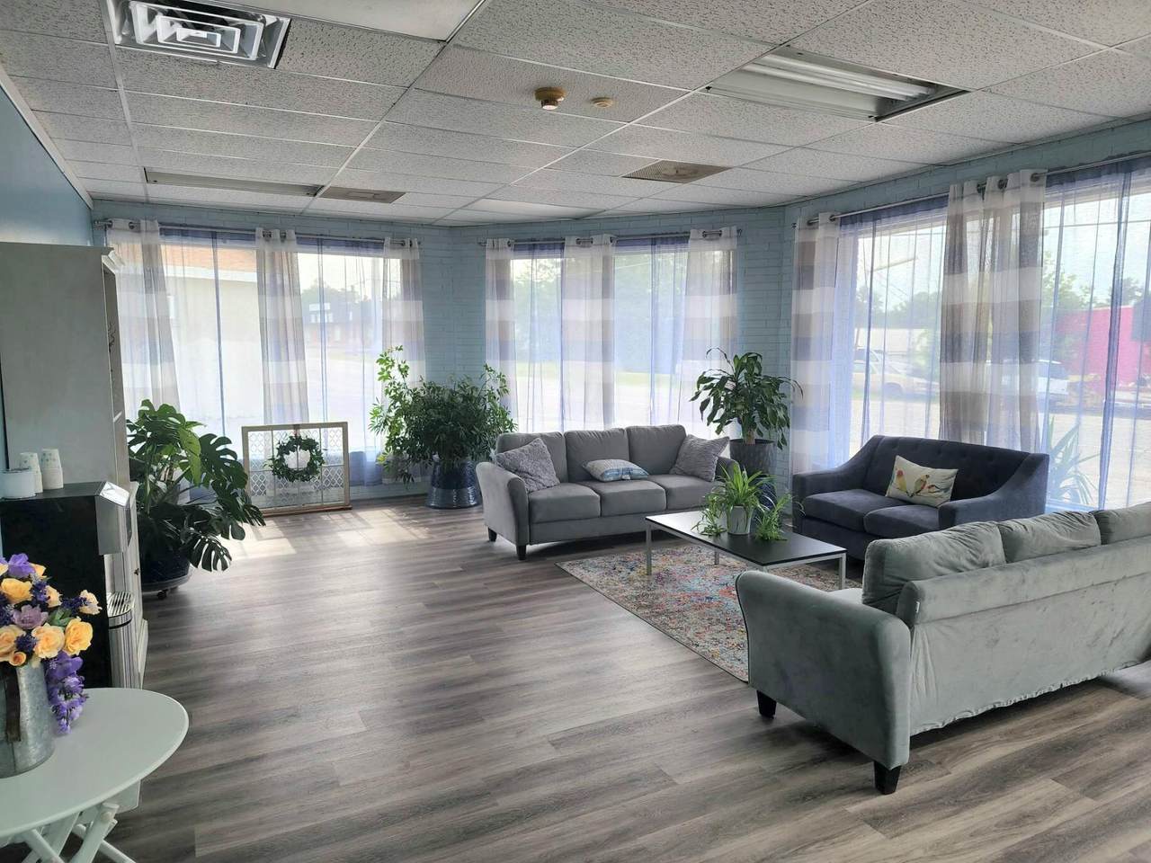https://bt-photos.global.ssl.fastly.net/aiken2/1280_boomver_2_205610-2.jpg