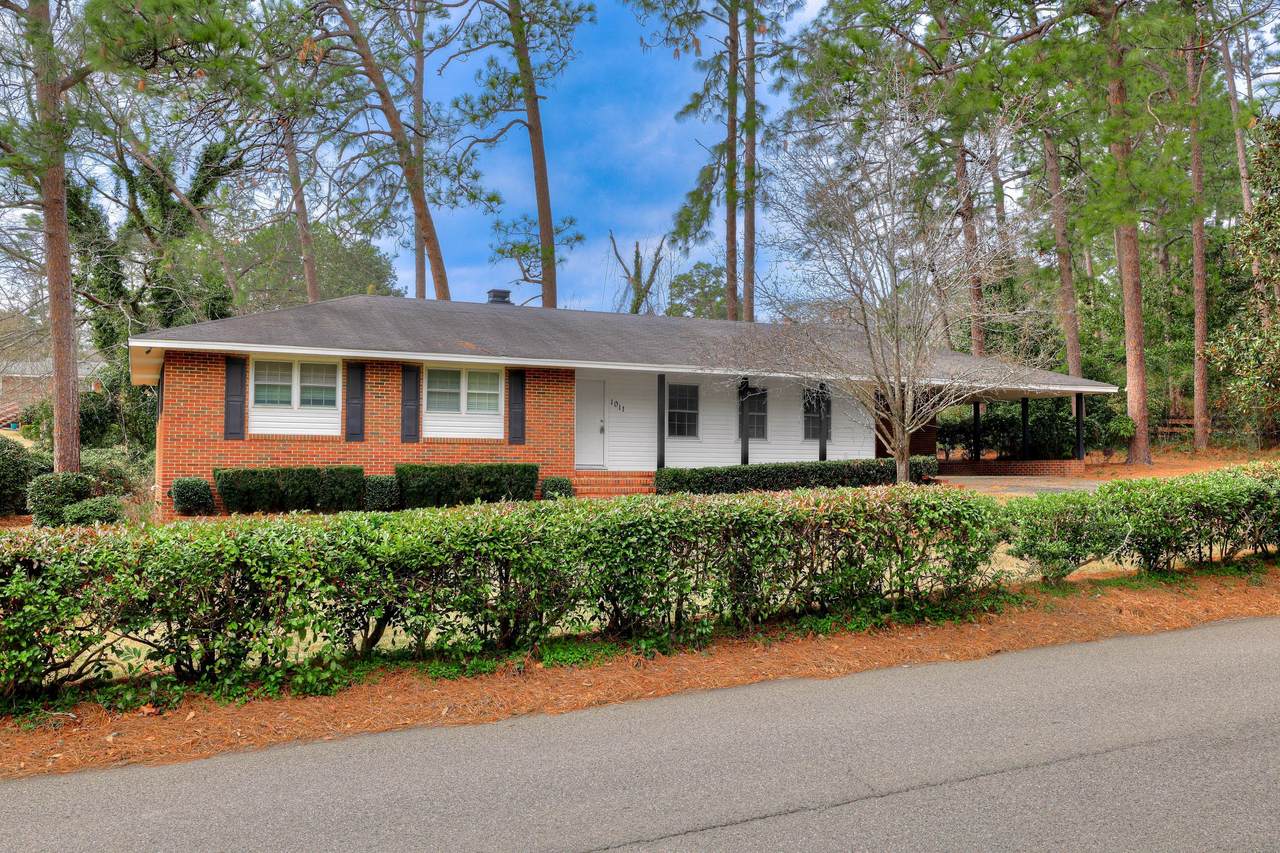 1011 Valley Road - Photo 1