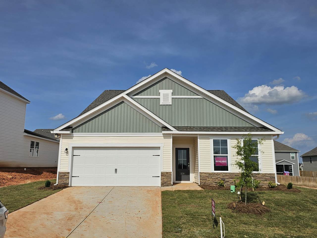 208 Marstrand Circle - Photo 1