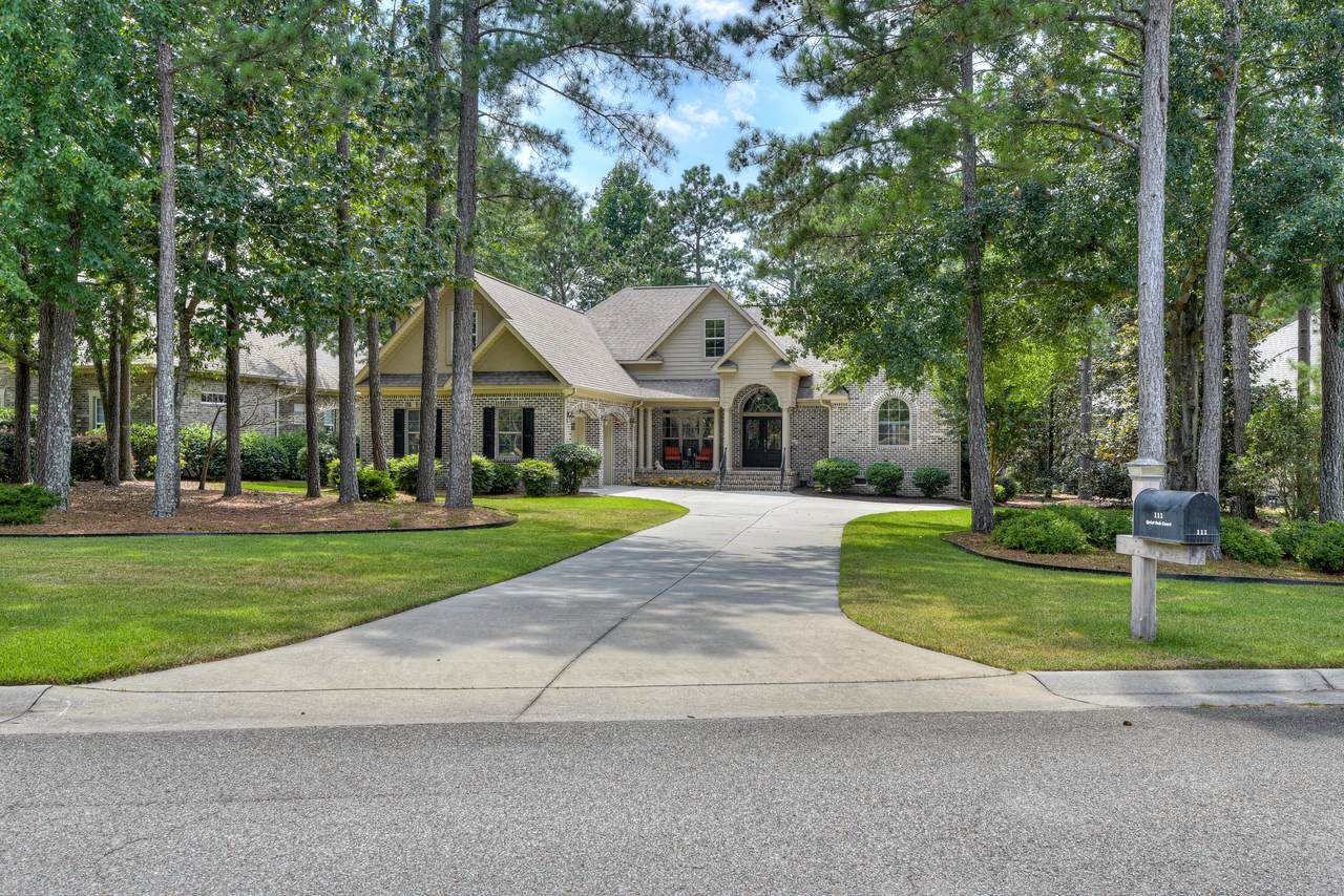 111 Quiet Oak Court - Photo 1