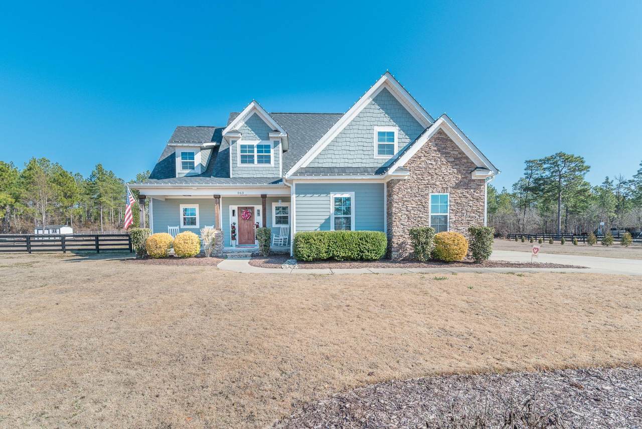 263 Hurlingham Drive - Photo 1