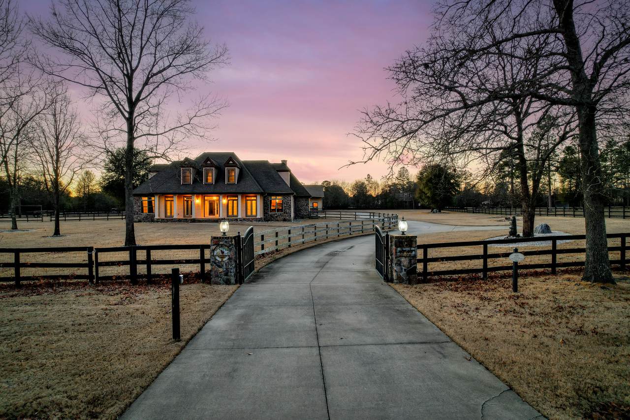 https://bt-photos.global.ssl.fastly.net/aiken2/1280_boomver_2_221713-2.jpg
