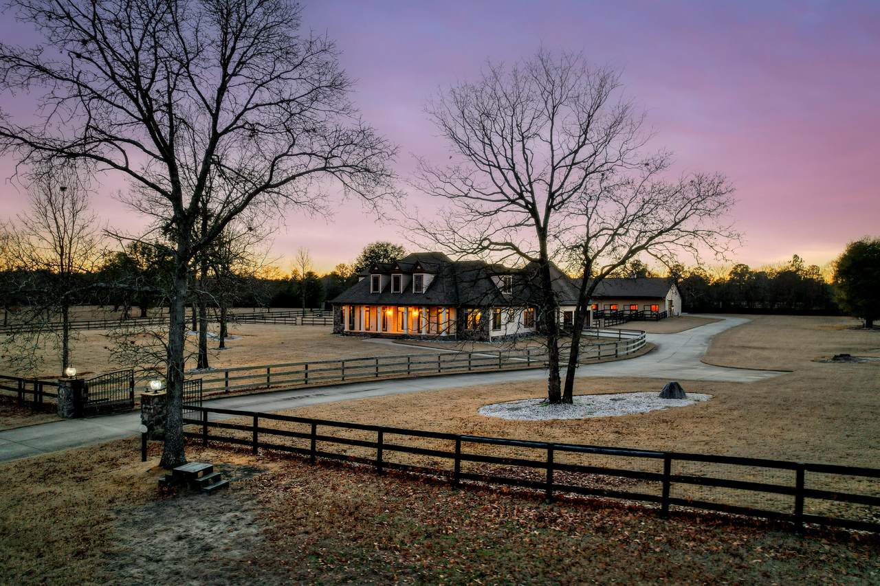 https://bt-photos.global.ssl.fastly.net/aiken2/1280_boomver_2_221713-2.jpg