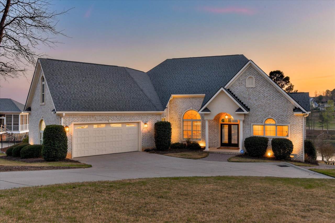 440 Spalding Lake Circle - Photo 1
