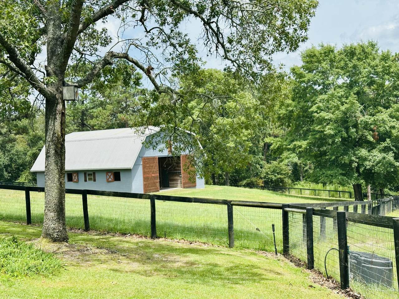 https://bt-photos.global.ssl.fastly.net/aiken2/1280_boomver_2_222634-2.jpg