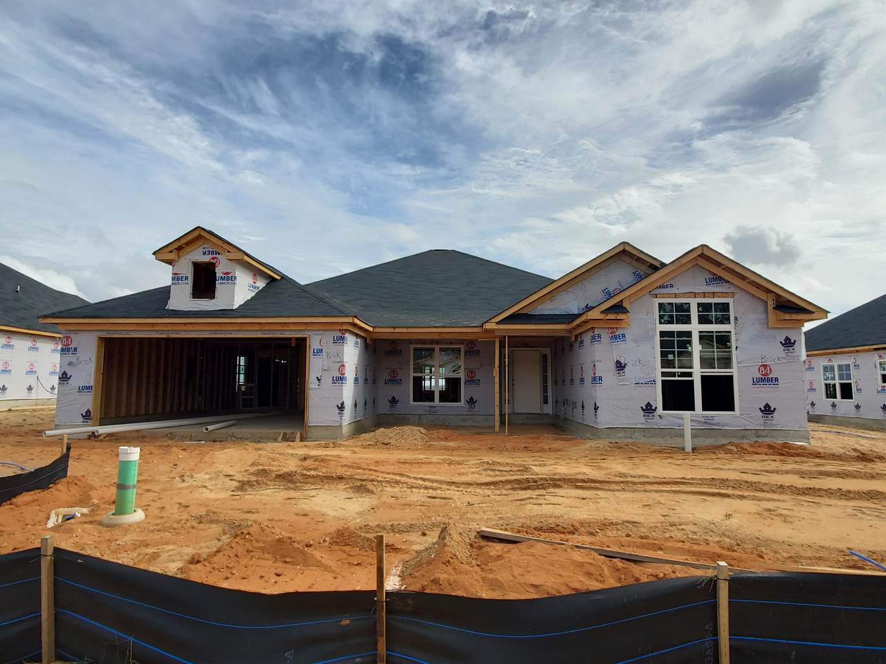 1107 Archard Street - Photo 1