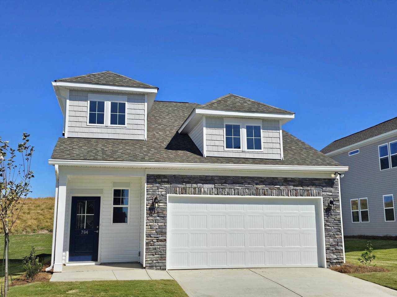 784 Manitou Circle - Photo 1