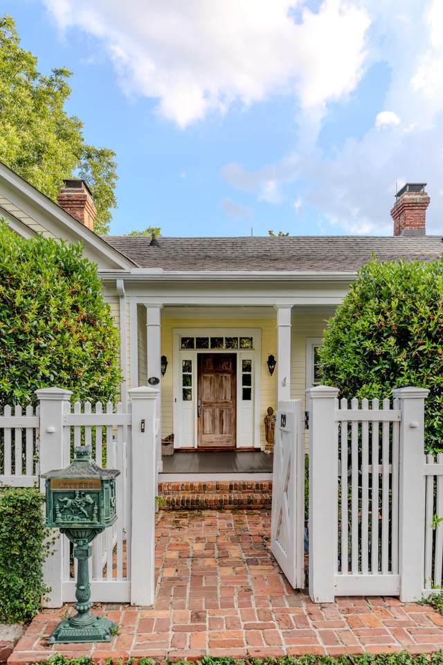 129 Colleton Avenue - Photo 1