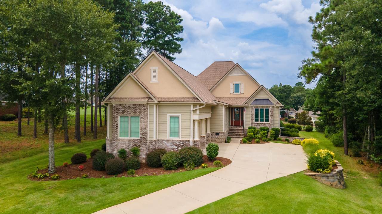 207 Quiet Oak Court - Photo 1