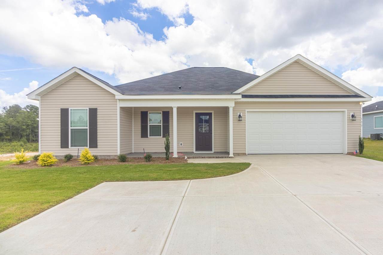577 Pine Street - Photo 1