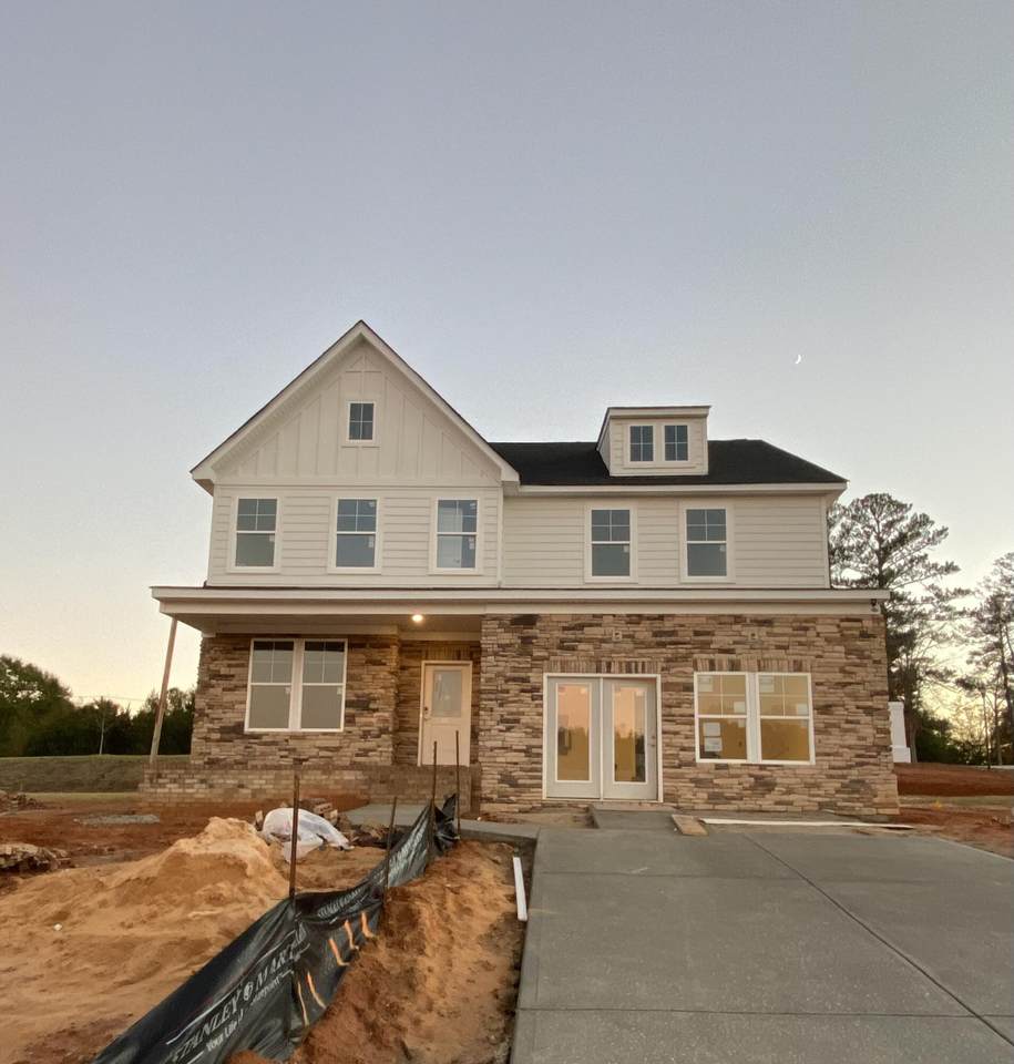102 Scruple Way - Photo 1