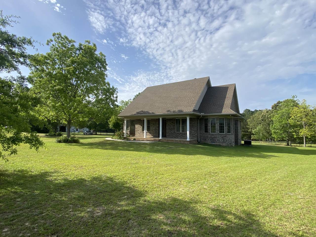 https://bt-photos.global.ssl.fastly.net/aiken2/1280_boomver_4_216575-2.jpg