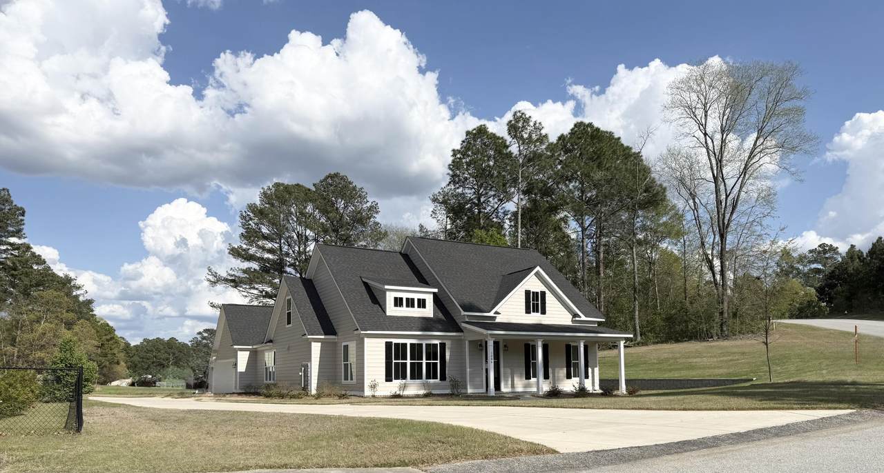 1086 Birdie Place - Photo 1