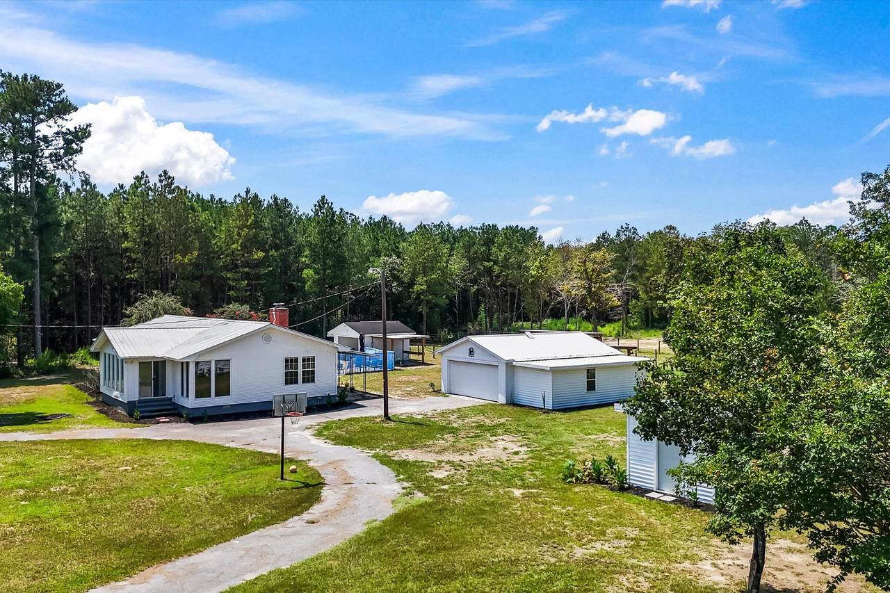 142 Hopewell Road - Photo 1