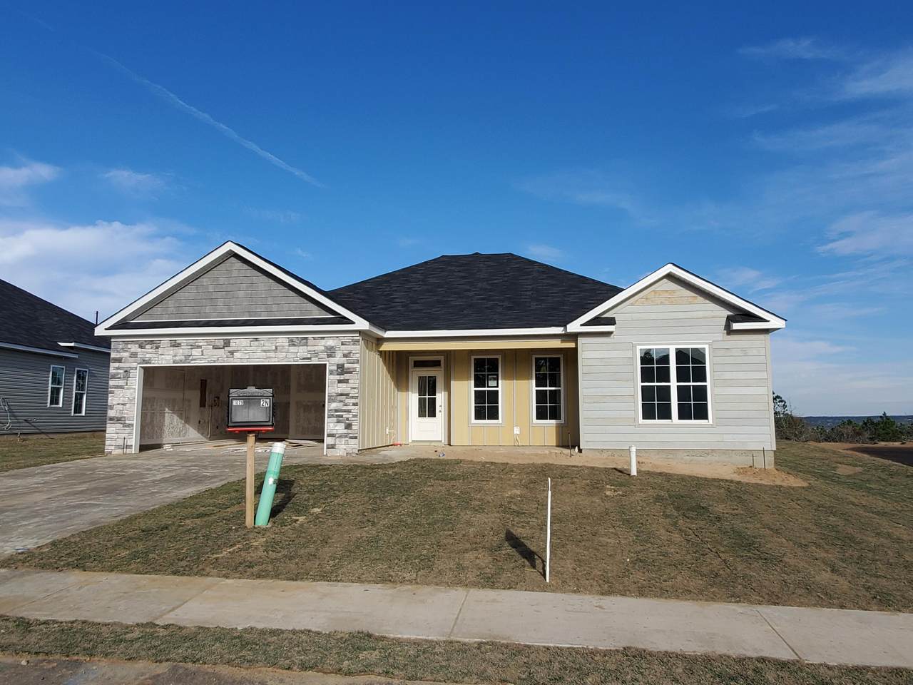 1079 Archard Street - Photo 1