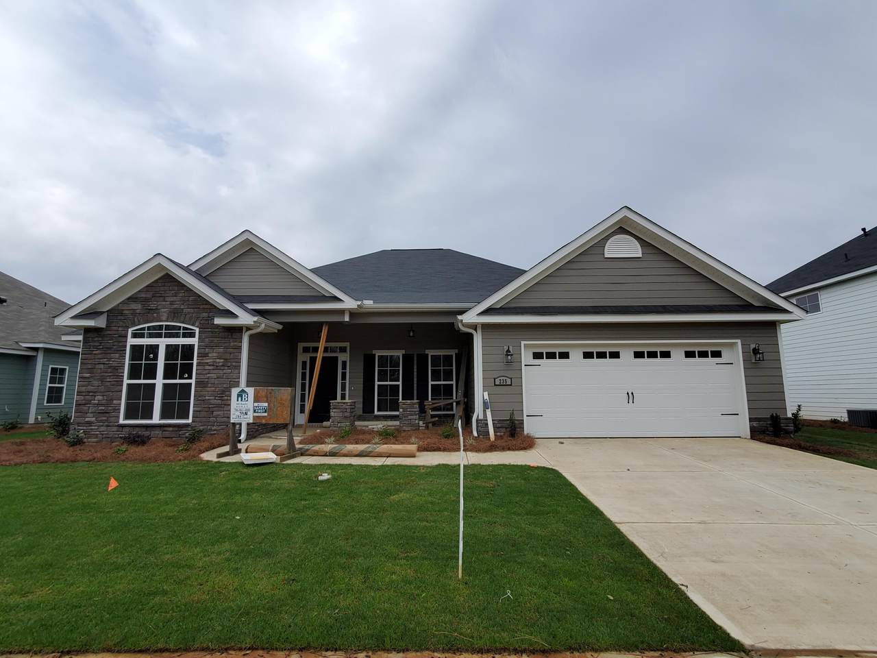 235 Bonhill Street - Photo 1