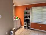 210 Gilchrist Heights - Photo 5