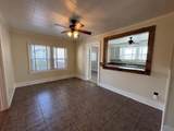 816 York Street - Photo 11