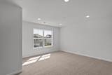 210 Shingle Oak Garden - Photo 28