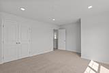 210 Shingle Oak Garden - Photo 29