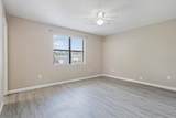 305 Manchester  Court - Photo 13