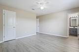 305 Manchester  Court - Photo 6