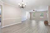 305 Manchester  Court - Photo 9