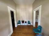 304 Oak Street - Photo 4