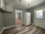 211 Edgefield Avenue - Photo 11