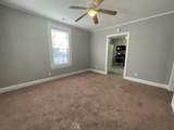 211 Edgefield Avenue - Photo 2