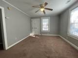 211 Edgefield Avenue - Photo 3