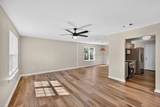 2231 Leeway Landing - Photo 4