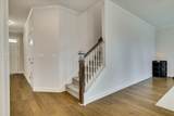 586 Hampton Drive - Photo 28