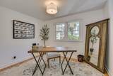 933 Whitehall Place - Photo 16